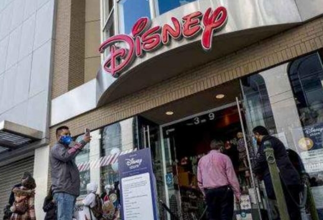 企业出海 - 迪士尼计划年底前关闭20% 门店 塔吉特等第三方零