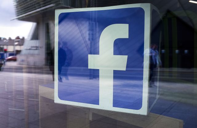 企业出海 - Facebook召开虚拟 年终 大会 扎克伯格将 电商 和AR列为