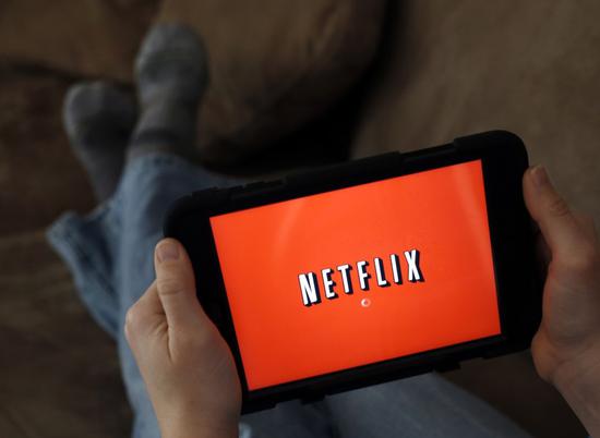 企业出海 - Netflix上调标准和高级 套餐 包月价格