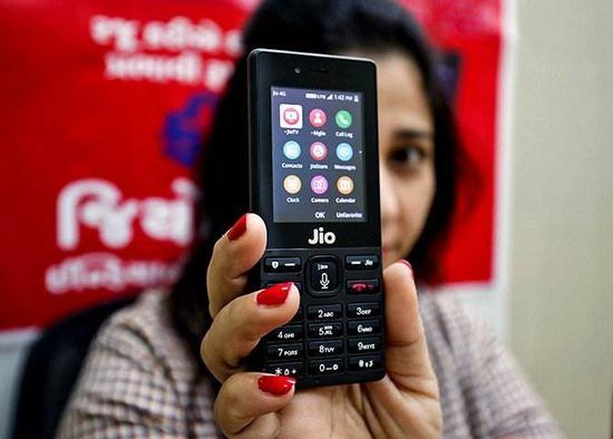 企业出海 - 鸿海与印度 厂商 推Jio Phone 将成全球第十大手机品