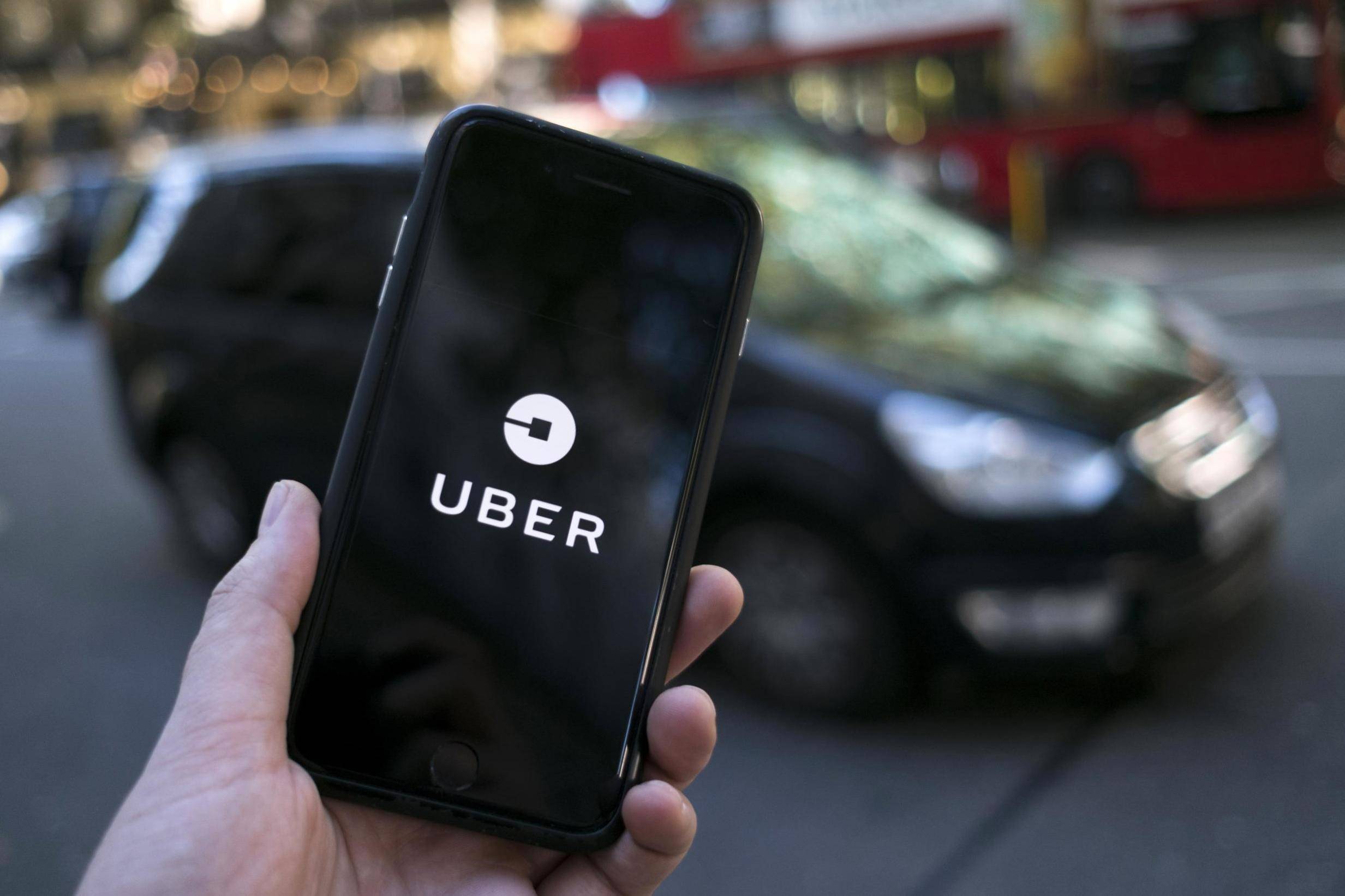 企业出海 - 加州监管机构提议将Uber划归租约车 营运 商 或改变